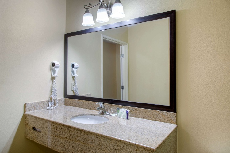 Quadruple Suite
