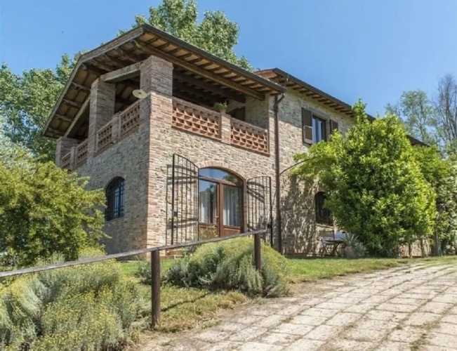 Casale Compignano
