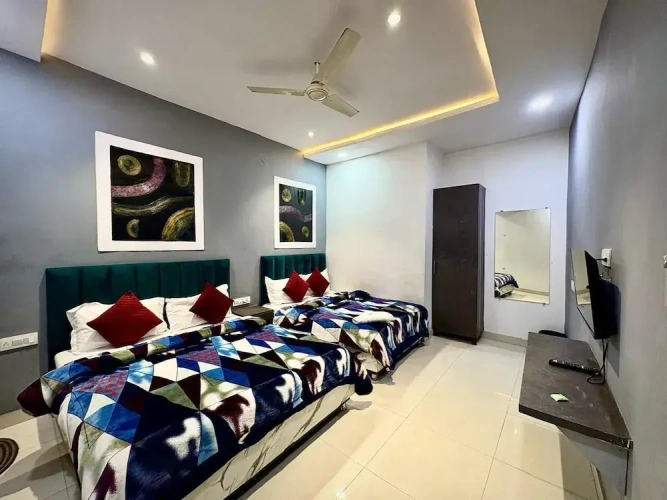 Standard Family room
