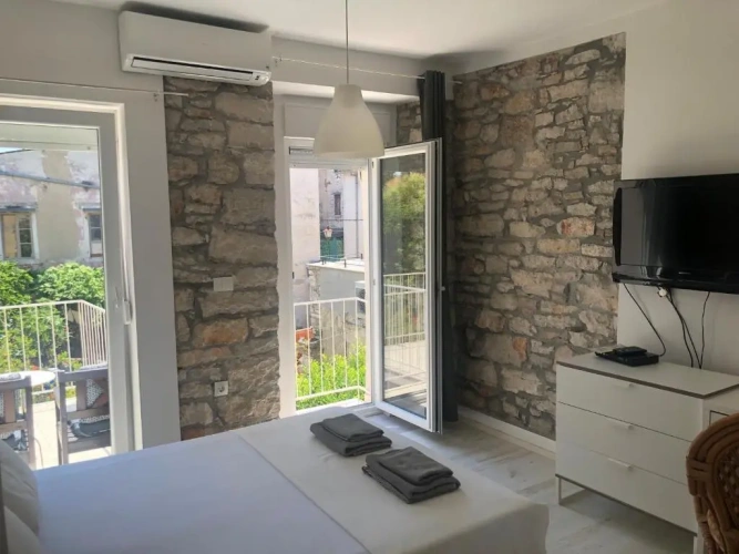 Standard Double room with balcony and with view