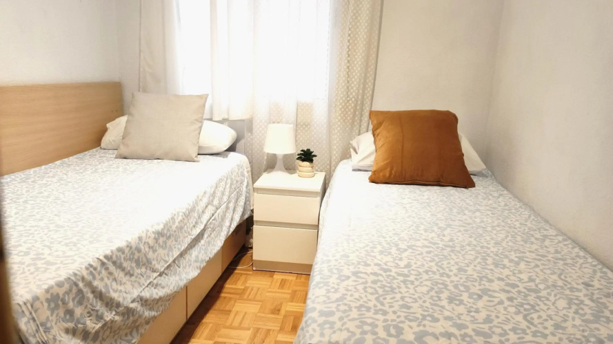 Apartamento BCN con balcón