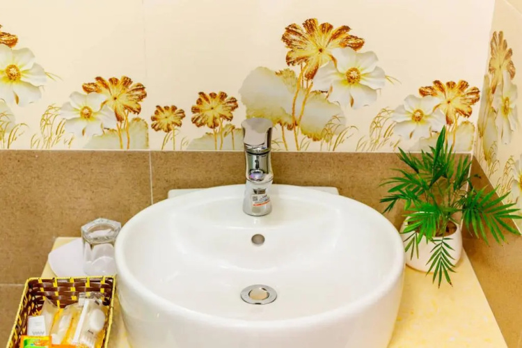Lan Tuong Hotel