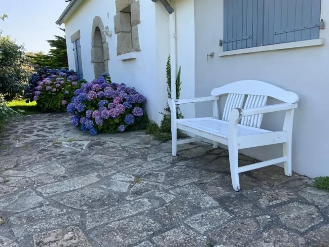 3 Bedrooms Cottage