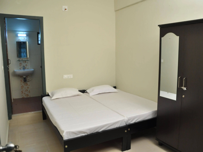 Misty Hills Resort