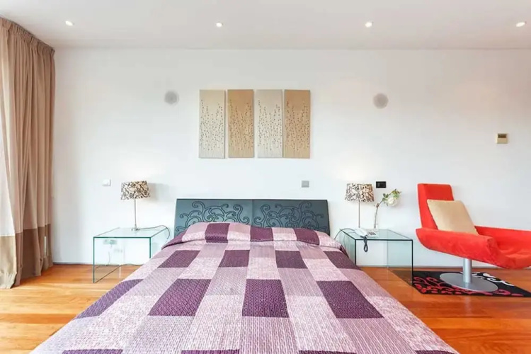 Lotus Apartment