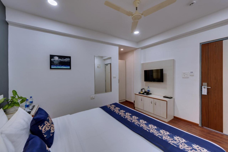 Pratyush Cottages