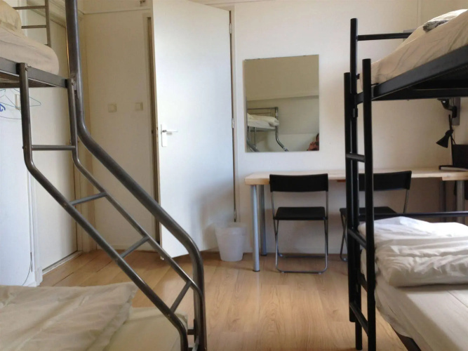 Stone Hotel And Hostel