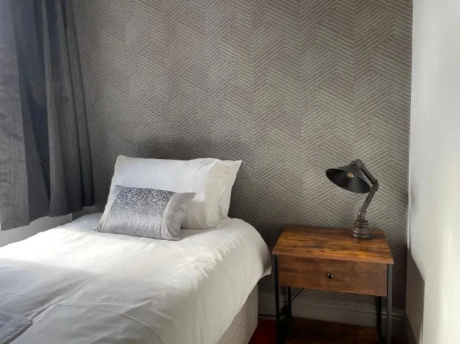 Standard Single room