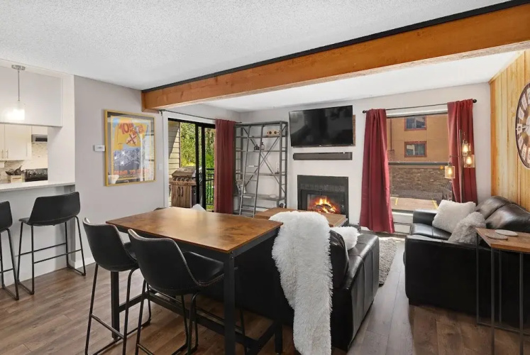 Breakaway West #212 2 Bedroom Condo by RedAwning