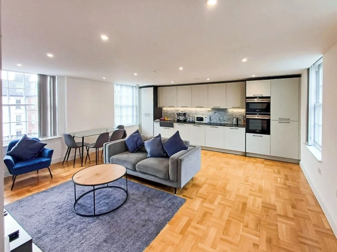 2 Bedrooms Deluxe Apartment