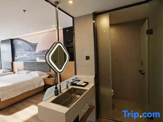 Standard Twin Family room