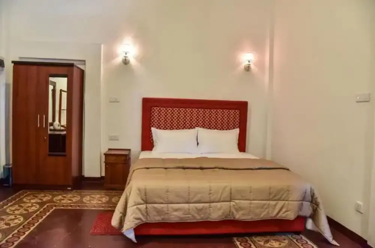 Grand Peak Bungalow