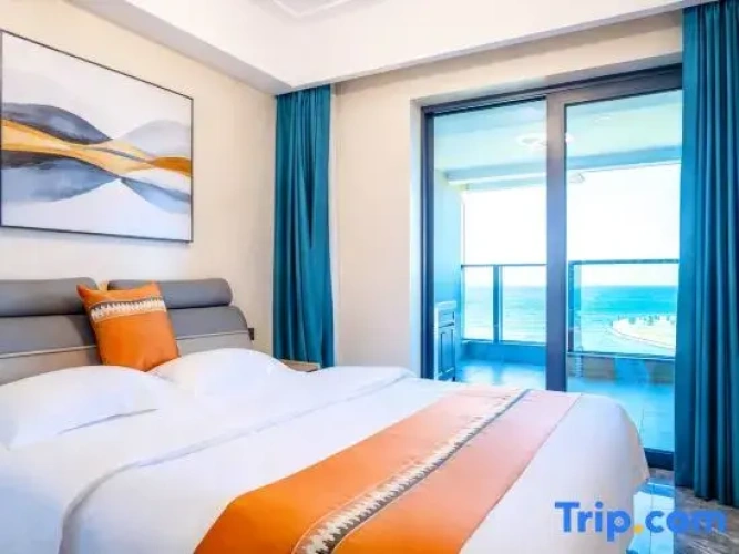 2 Bedrooms Deluxe Suite with balcony and with sea view