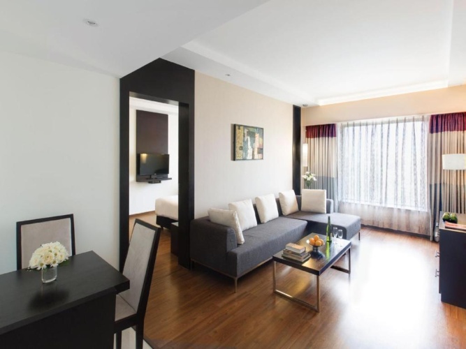 Suite with garden view