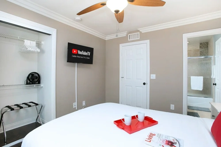 Guest rooms
