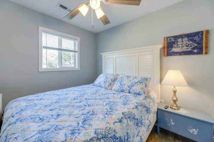 New Bern Abode w/ Yard ~ 2 Mi to Neuse River