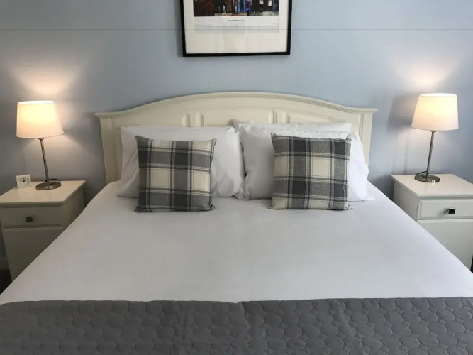 2 Chessels Court, Flat 3