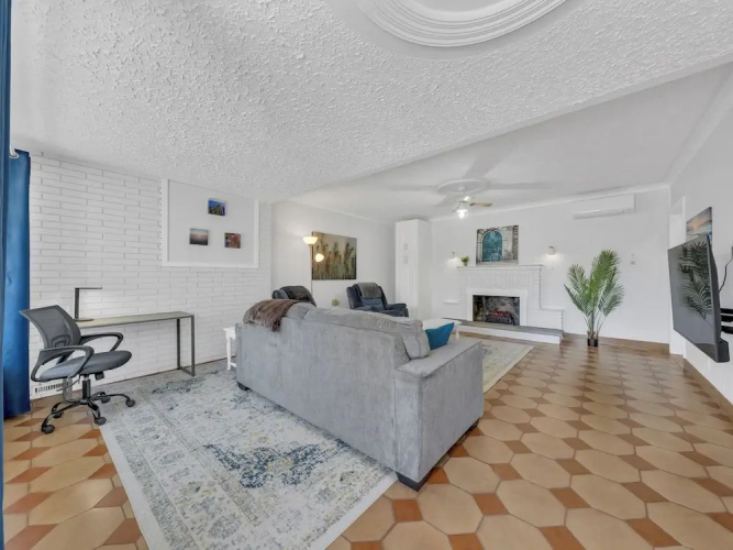 Parkside Flat #5 - Seacliff Beach Suites
