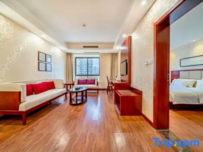 Family Suite with mountain view