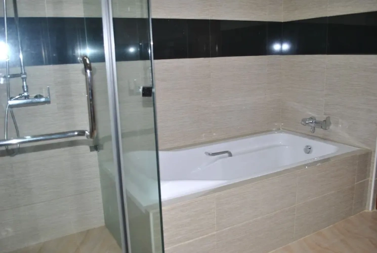 Standard room with pool view