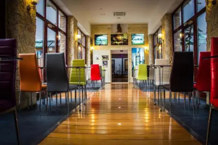 Hotel Vécsecity