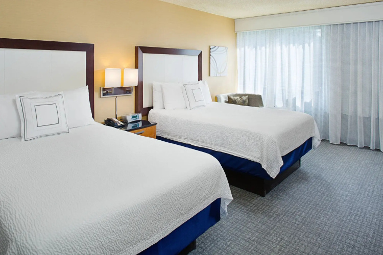 Courtyard by Marriott Montvale