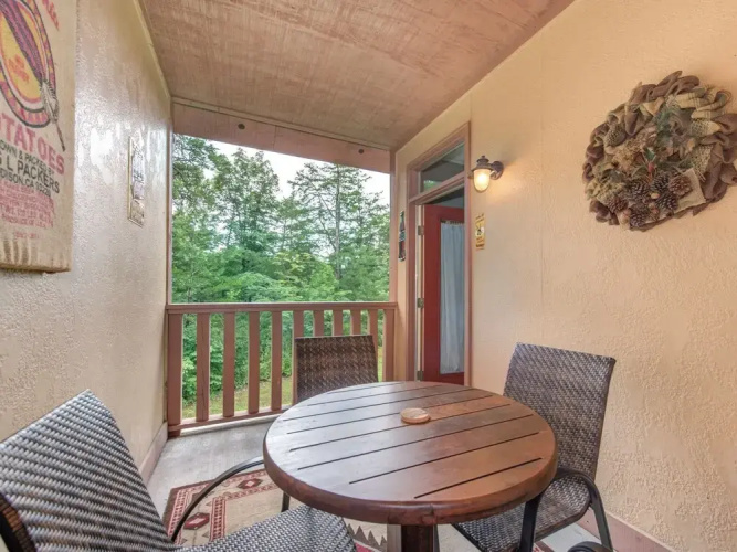 Cordelia's Mountain View 3211