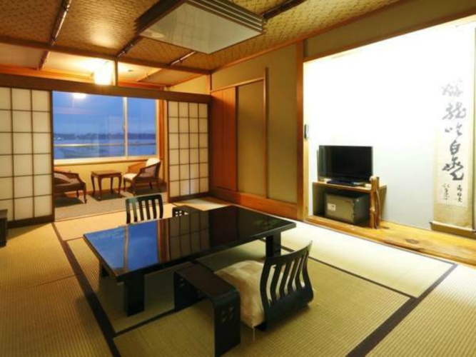 Economy room