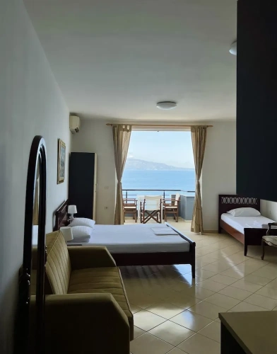 1 Bedroom Apartment with sea view