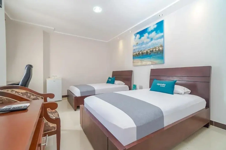 Standard Twin room