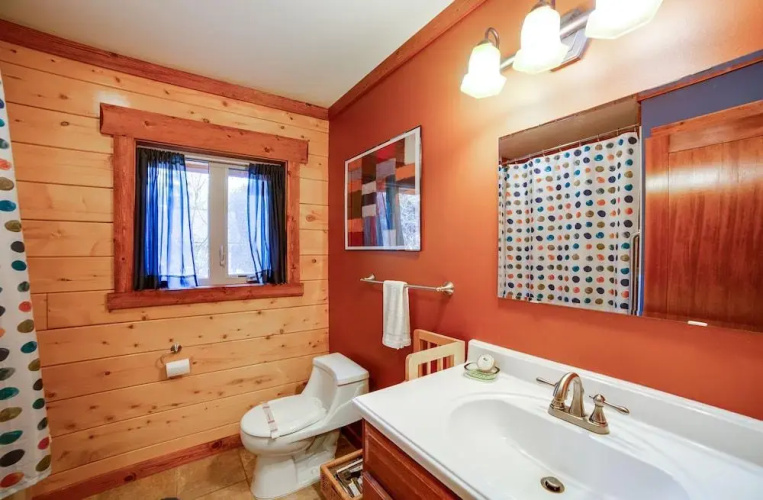 21GS - Log Cabin - Pets Ok - Sleeps 6