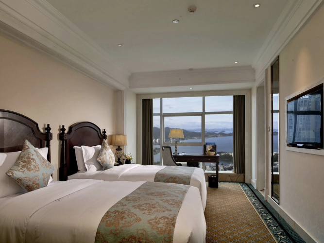 Yinxin Century Hotel