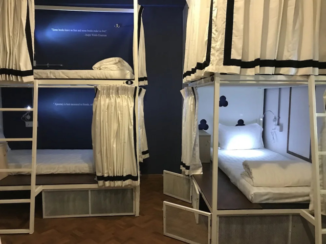 BaobaBed Hostel