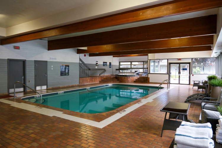 Sandman Hotel Revelstoke photo 17