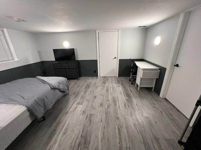 Prime Location Studio with Separate amenities