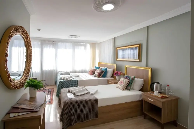 Deluxe Triple room