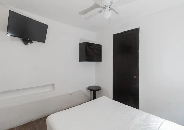Economy Double Studio