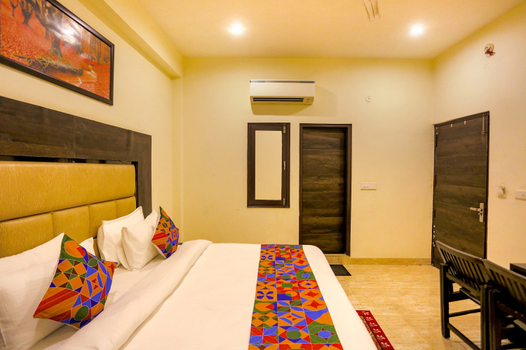 Fabhotel The Kiara