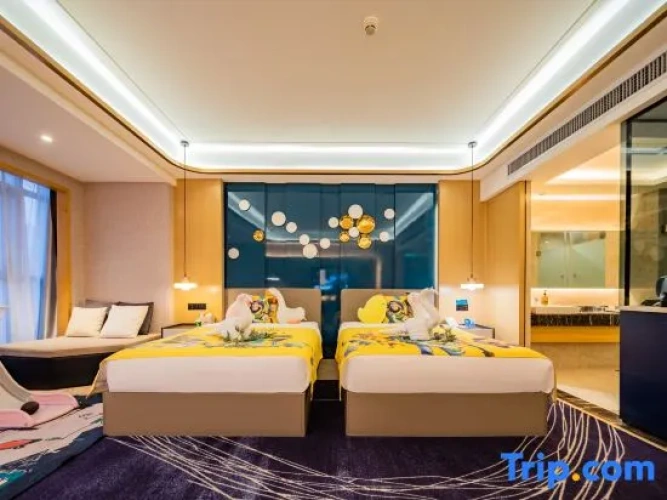 Standard Twin Family room