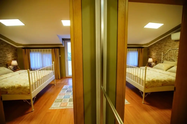 Triple Suite