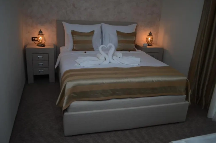 Deluxe Double room with view