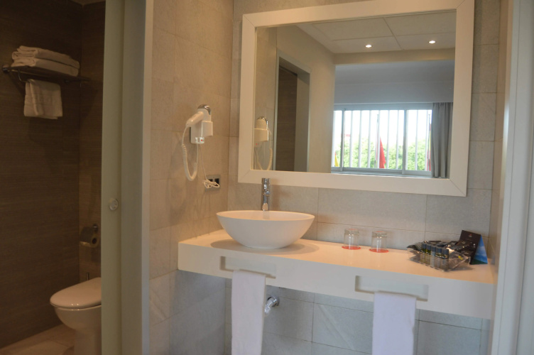 Hotel Chamartin The One photo 14
