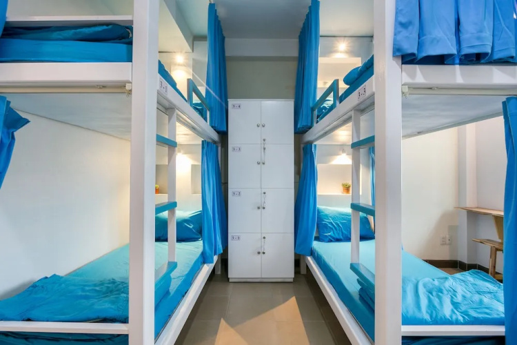 Yelo 2 Hostel