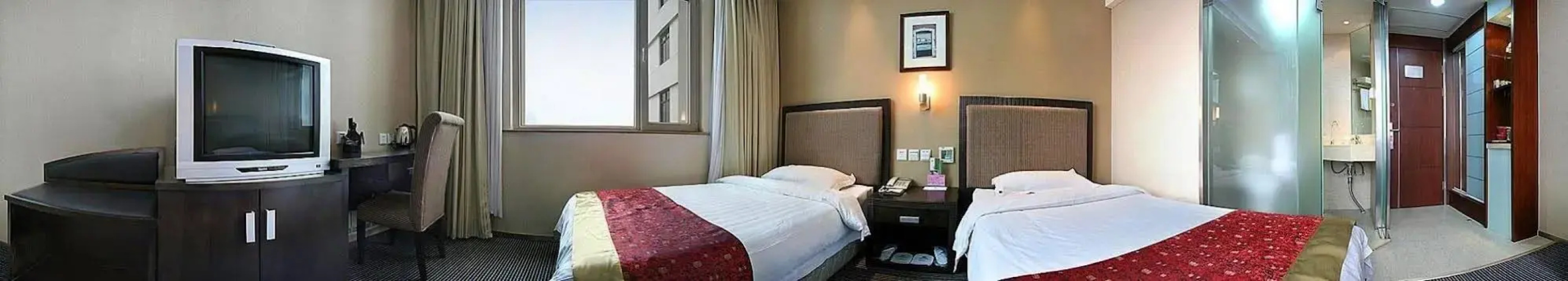 Hirun Jinan International