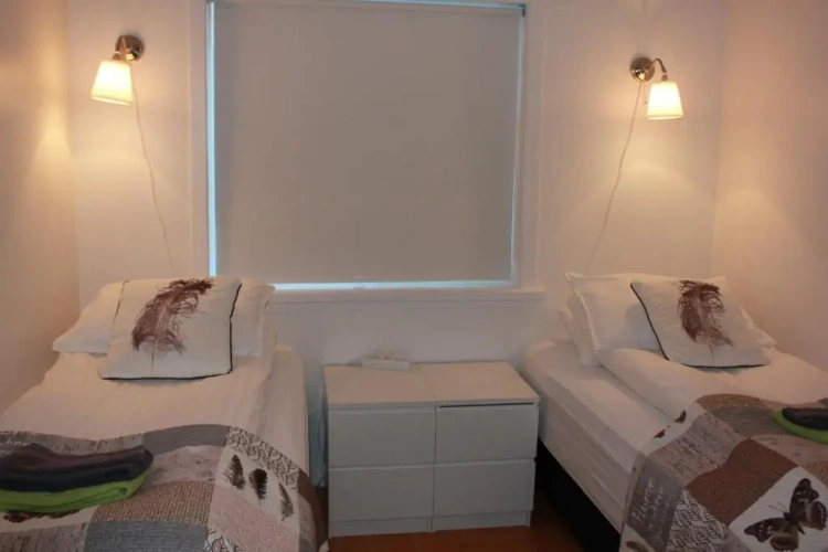 Standard Twin room with garden view