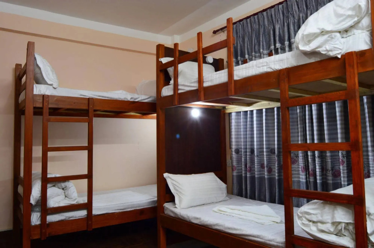 Famous House Kathmandu - Hostel