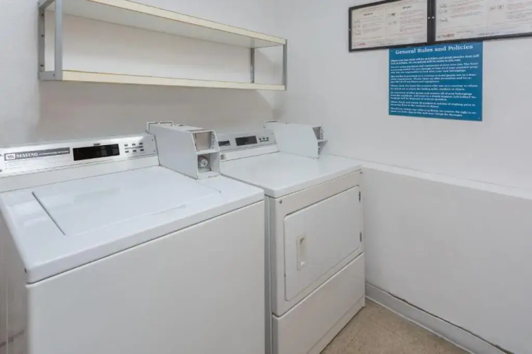 Oceanside Travelodge