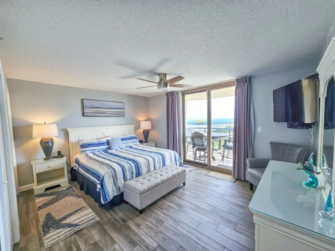 204b 2 Bedroom Condo