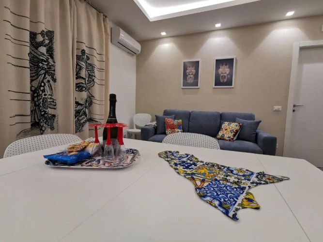2 Bedrooms Cottage