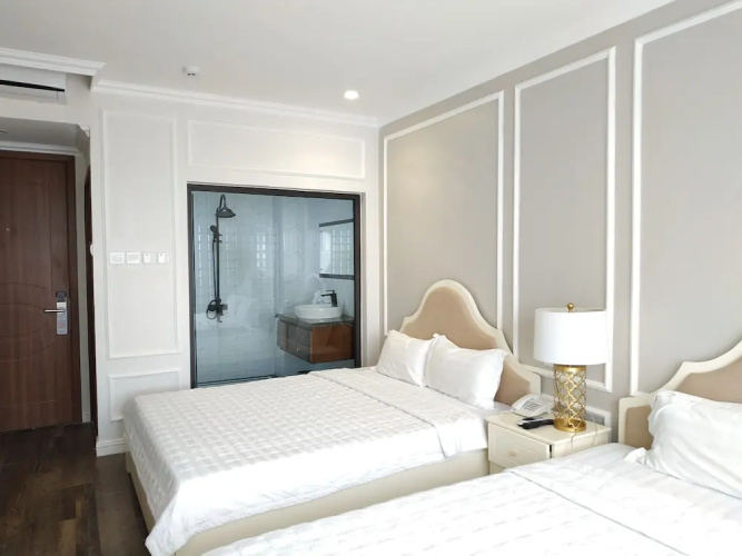 Ngoc Lan Halong Hotel